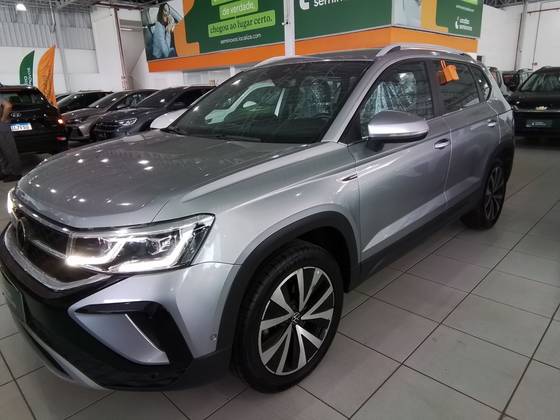 VOLKSWAGEN TAOS 1.4 250 TSI TOTAL FLEX HIGHLINE AUTOMÁTICO
